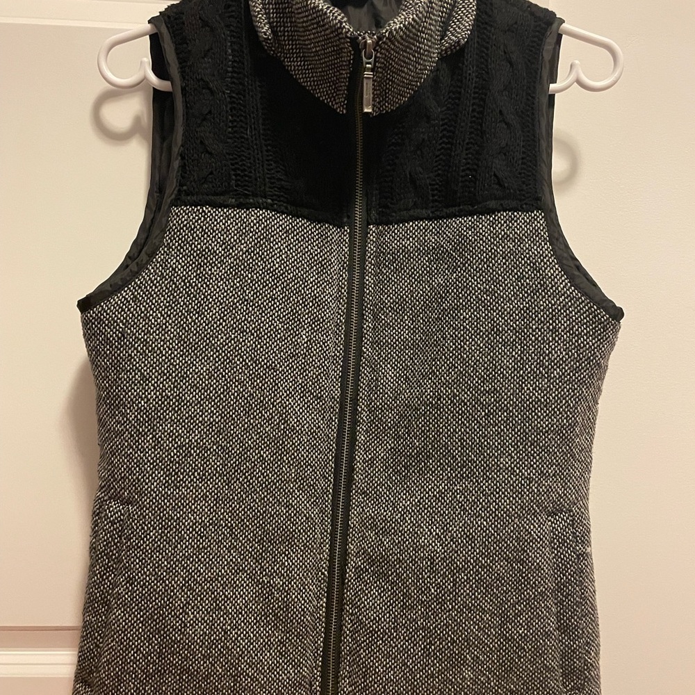 Natural Reflection Vest